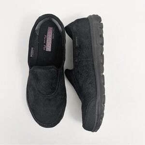 ▪️Skechers "Go Walk Form Fit" Black Leather Slip-on Shoes ~ 10